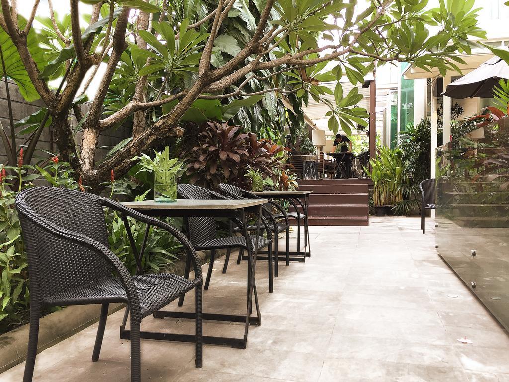 Refillnow! Hostel Bangkok Bagian luar foto