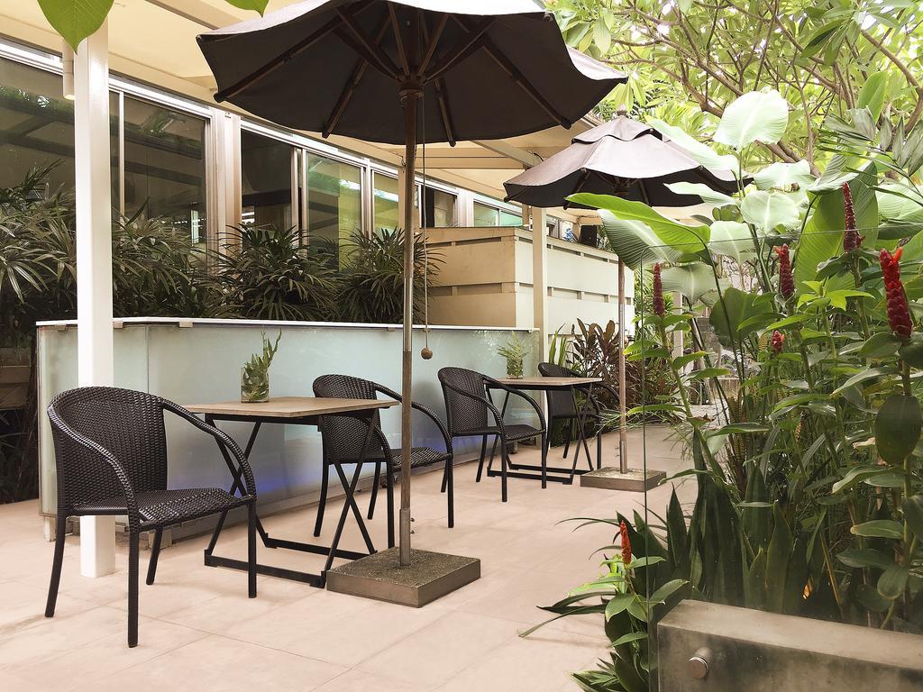 Refillnow! Hostel Bangkok Bagian luar foto